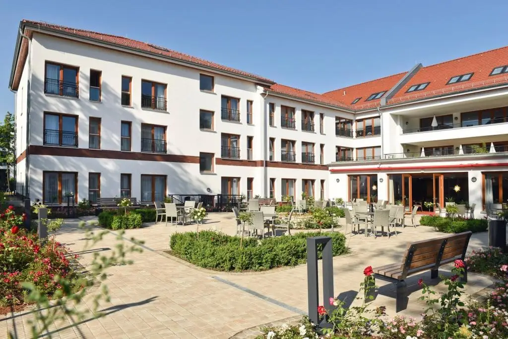 Stationäre Pflege Lichterfelde - Wohnen im Altenheim Lichterfelde. Das Seniorenzentrum Bethel bietet alles was es dazu braucht.