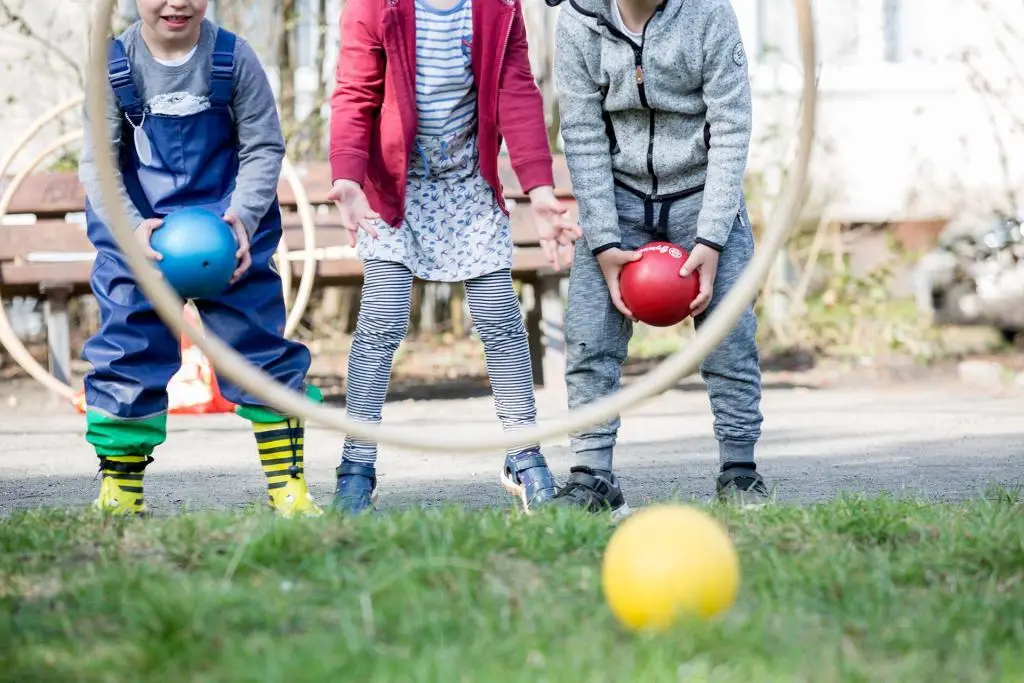 Kita Lichterfelde Kinder spielen